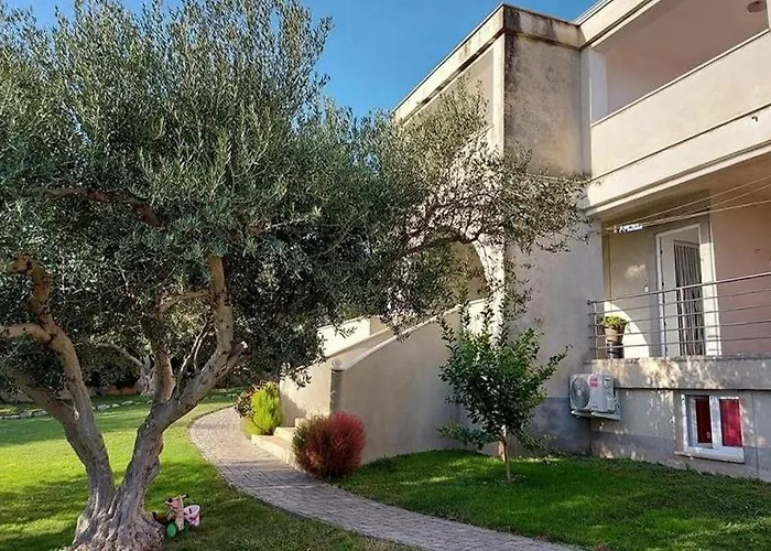 With Parking Space - Biograd - 24713