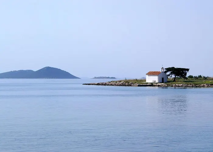 With Parking Space - Biograd - 24713 Apartment
